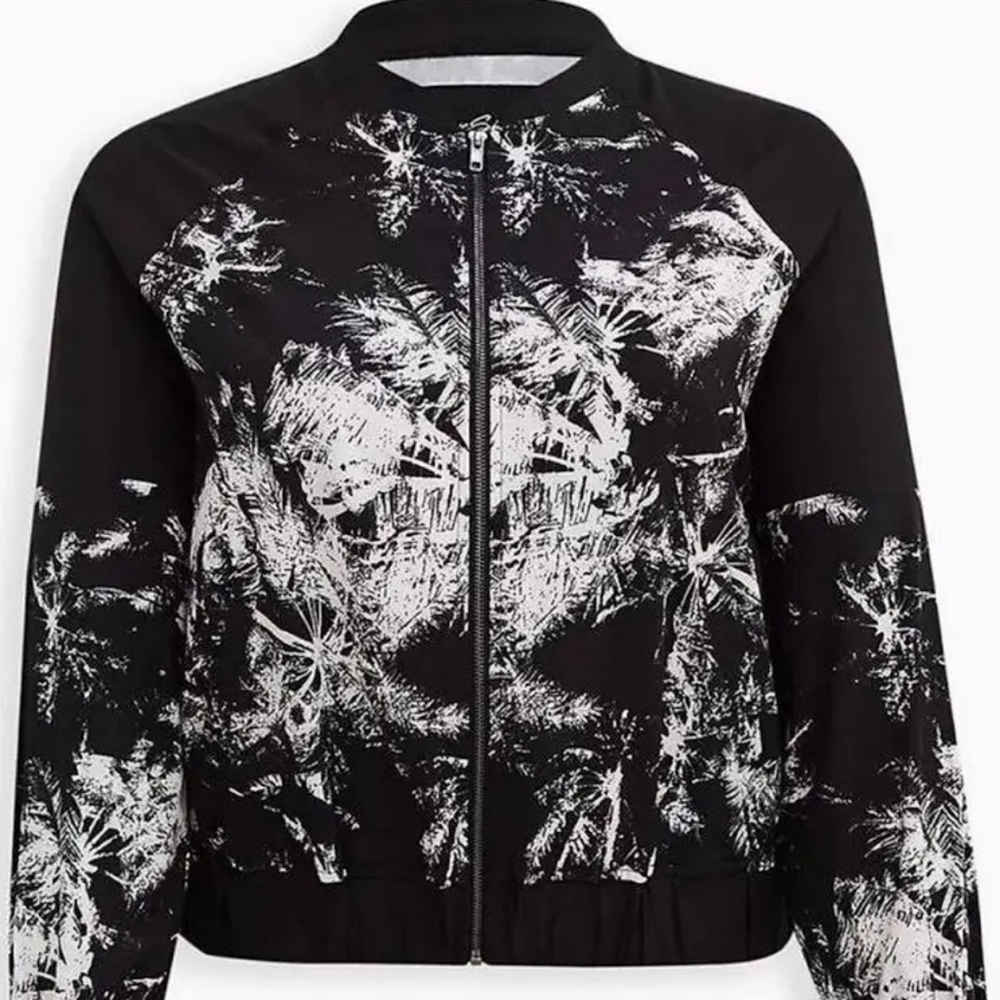 Lovesick Black and White Women's Bomber Jacker Torrid 00X